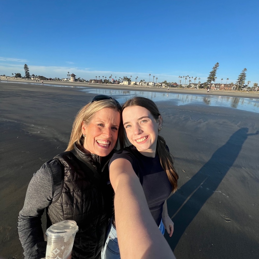 Meet your Posher, Amy!